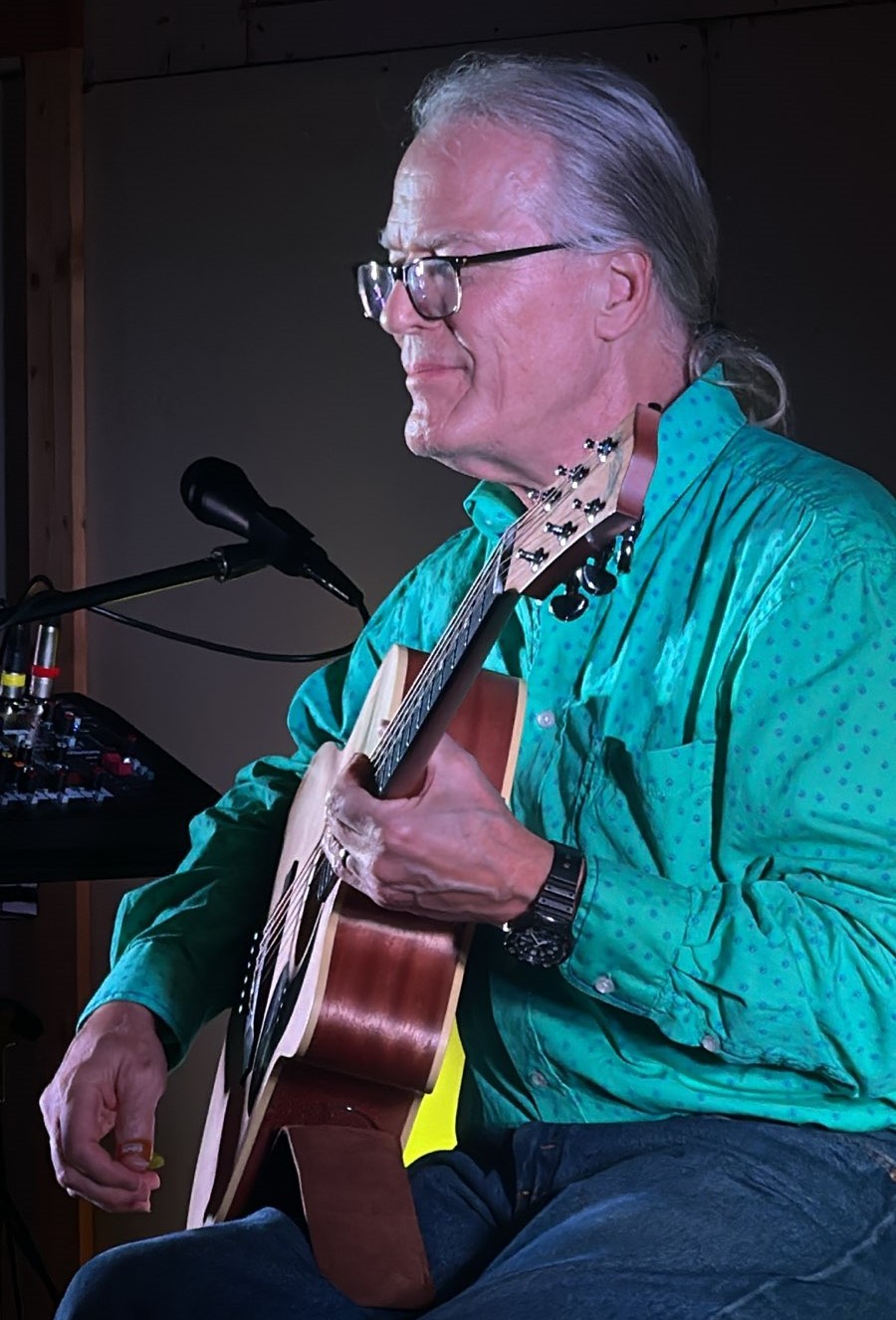 Mark Hamre Guitarist in Concert
